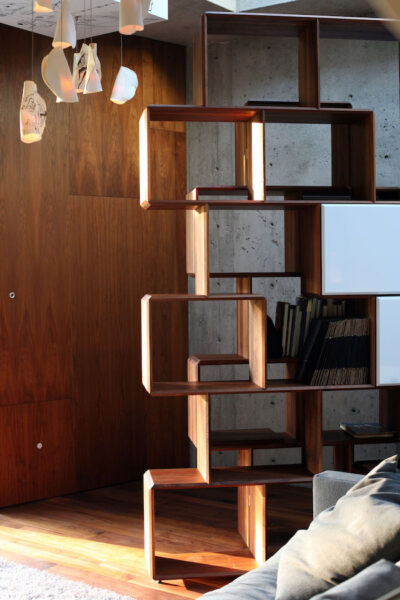 Omer Arbel 1.2 shelf