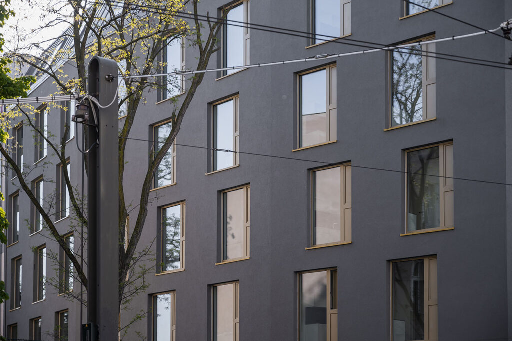 sehw architektur Berlin student accomodation exterior dark facde